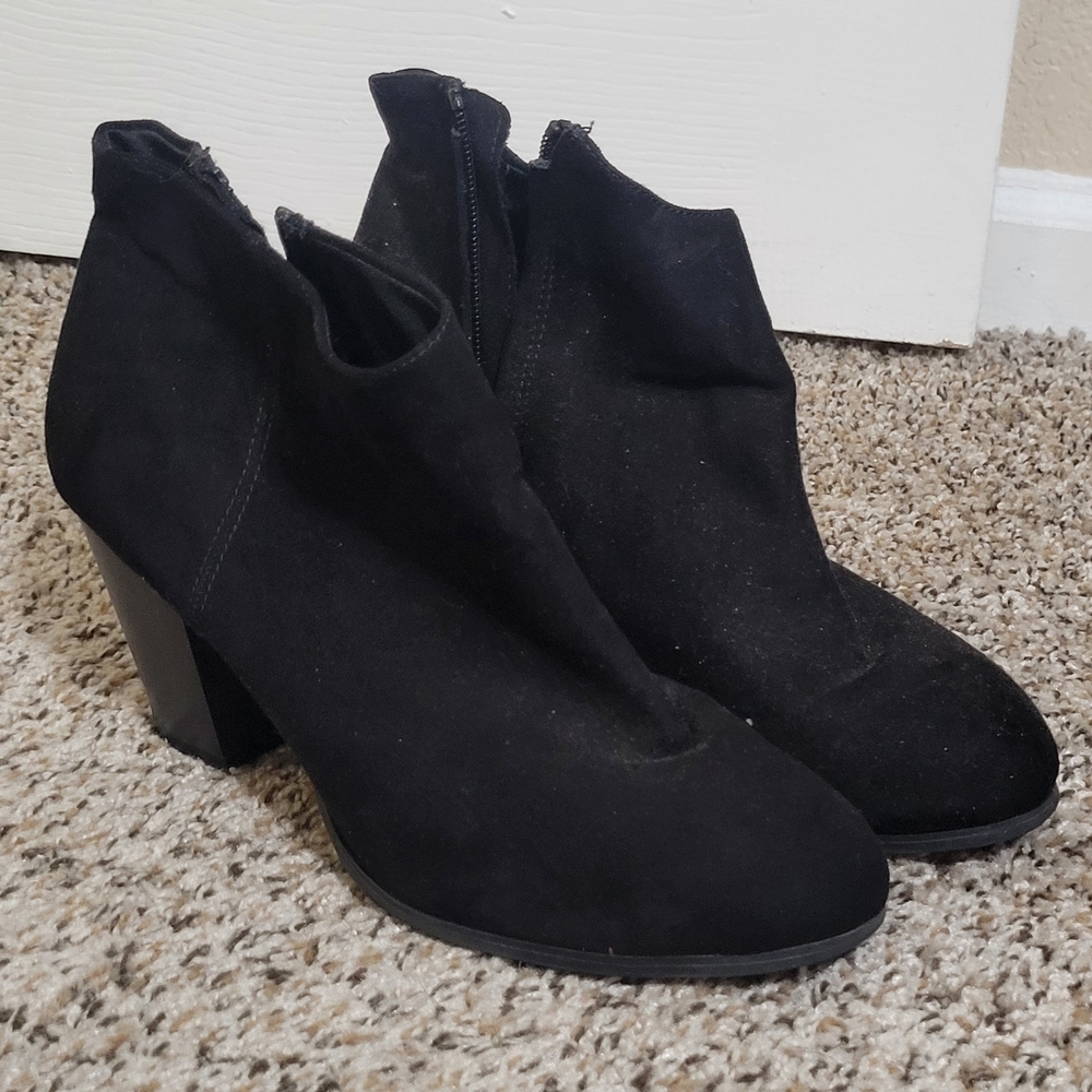 Old Navy Black Suede Ankle Boots